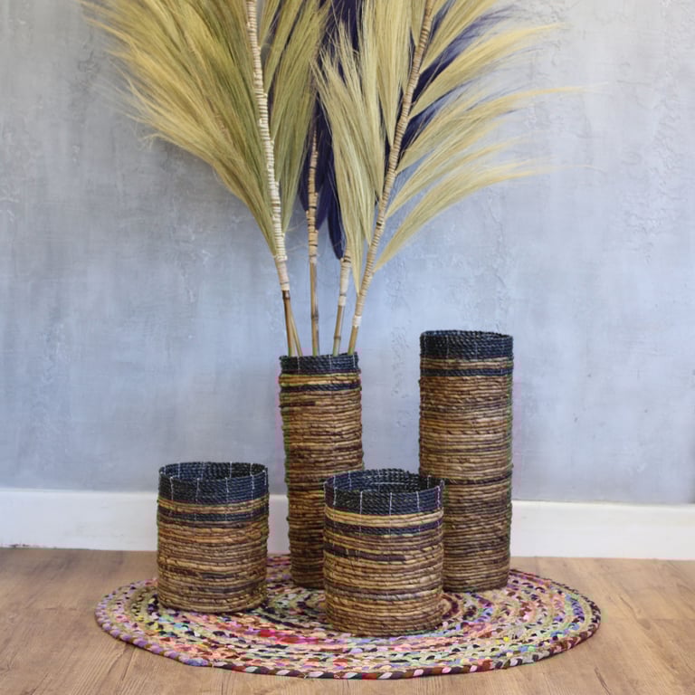 Eco-Friendly Banana Leaf Set (2 Vases & 2 Bins) - Sustainable Home Decor