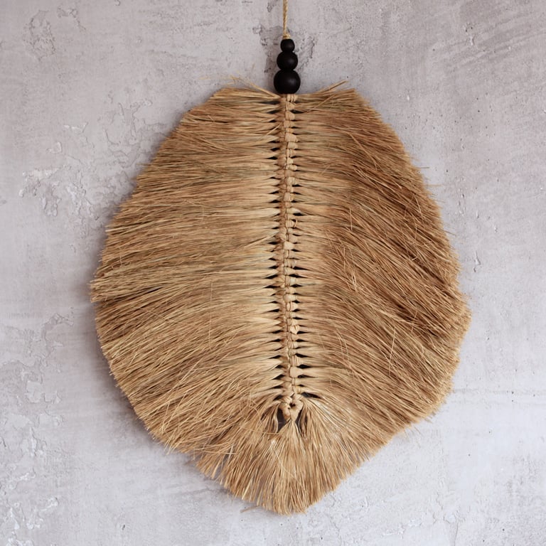 35cm Raffia Leaf Hanging Decoration - Indoor Plant Wall Art