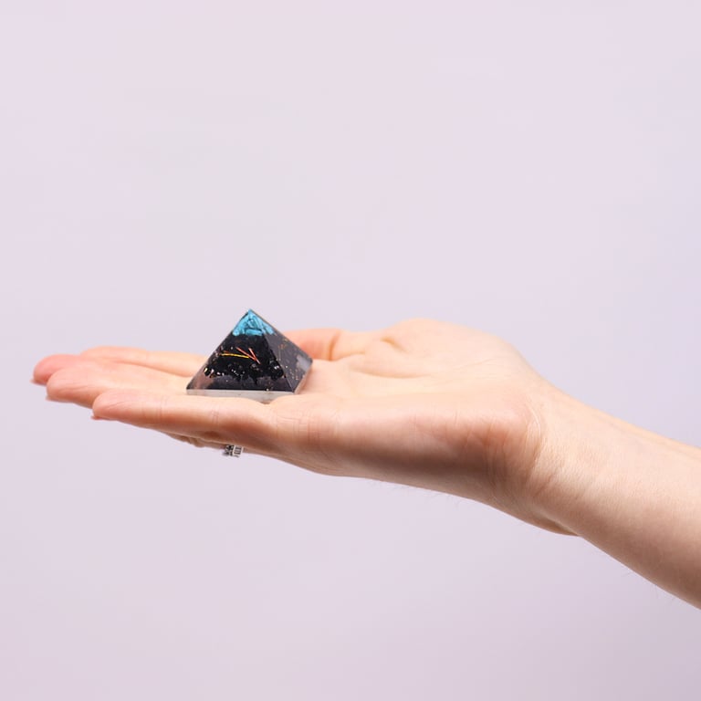 Sm Orgonite Pyramid - Copper and Gemchips Energy Healing Home Decor