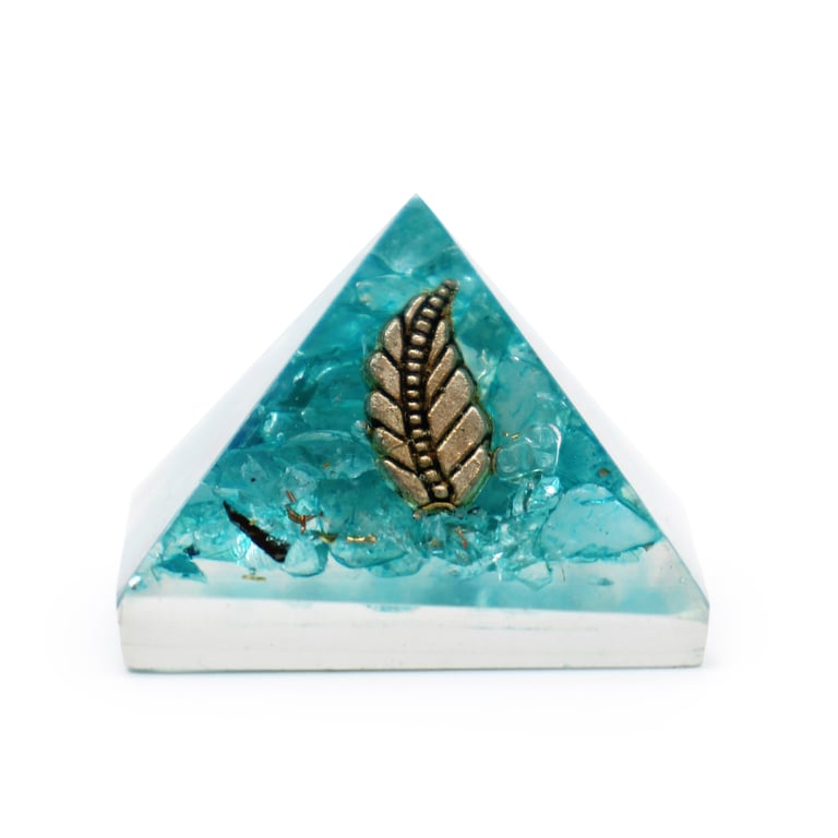 Sm Orgonite Pyramid - Copper and Gemchips Energy Healing Home Decor