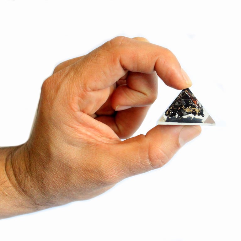 Sm Orgonite Pyramid - Copper and Gemchips Energy Healing Home Decor