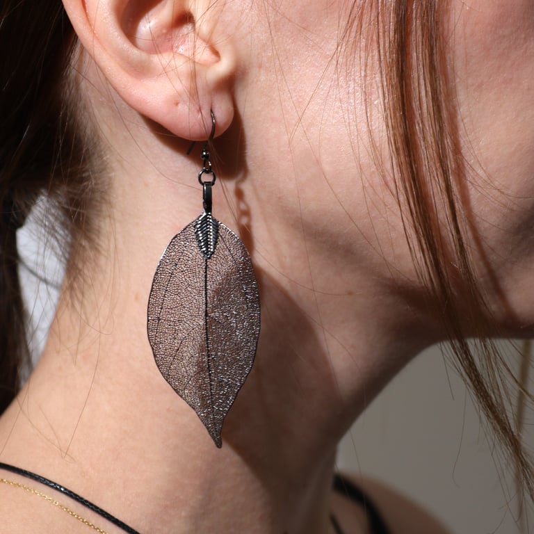 Pewter Bravery Leaf Necklace & Earring Set - Bold Statement Jewelry
