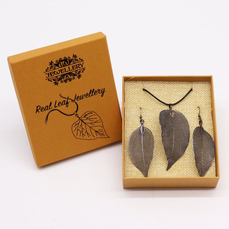 Pewter Bravery Leaf Necklace & Earring Set - Bold Statement Jewelry