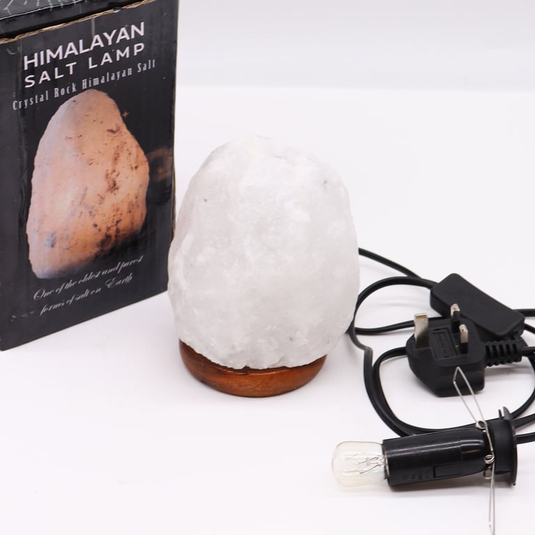 Himalayan Salt Lamp (1.5-2kg) - Natural Air Purifier - Crystal Rock
