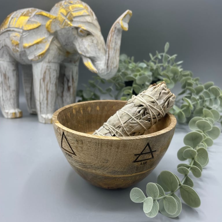 Wooden Smudge and Ritual Offerings Bowl - Four Elements Natural Meditation Focus