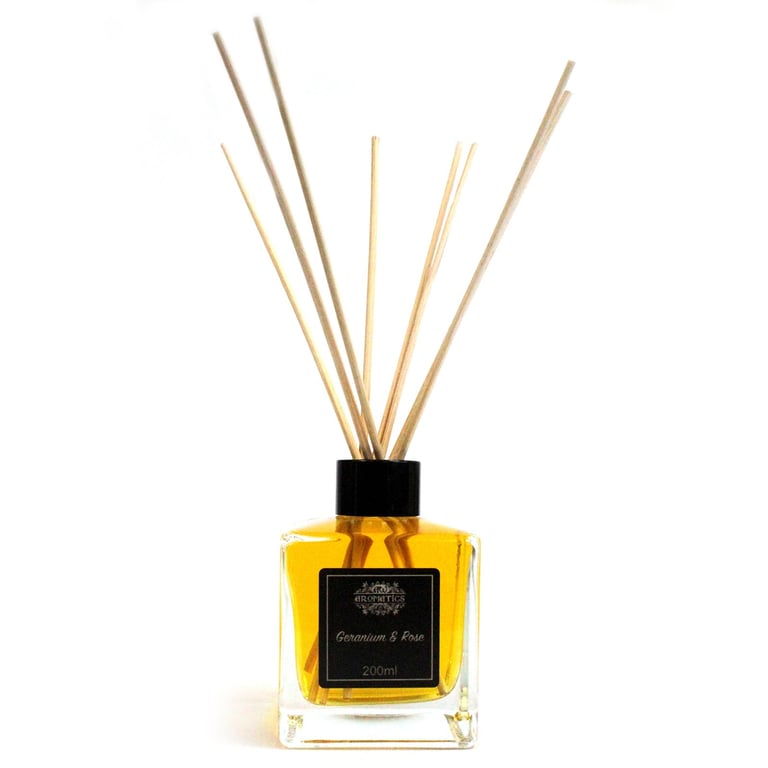 Reed Diffuser - Geranium & Rose Essential Oil (200ml)