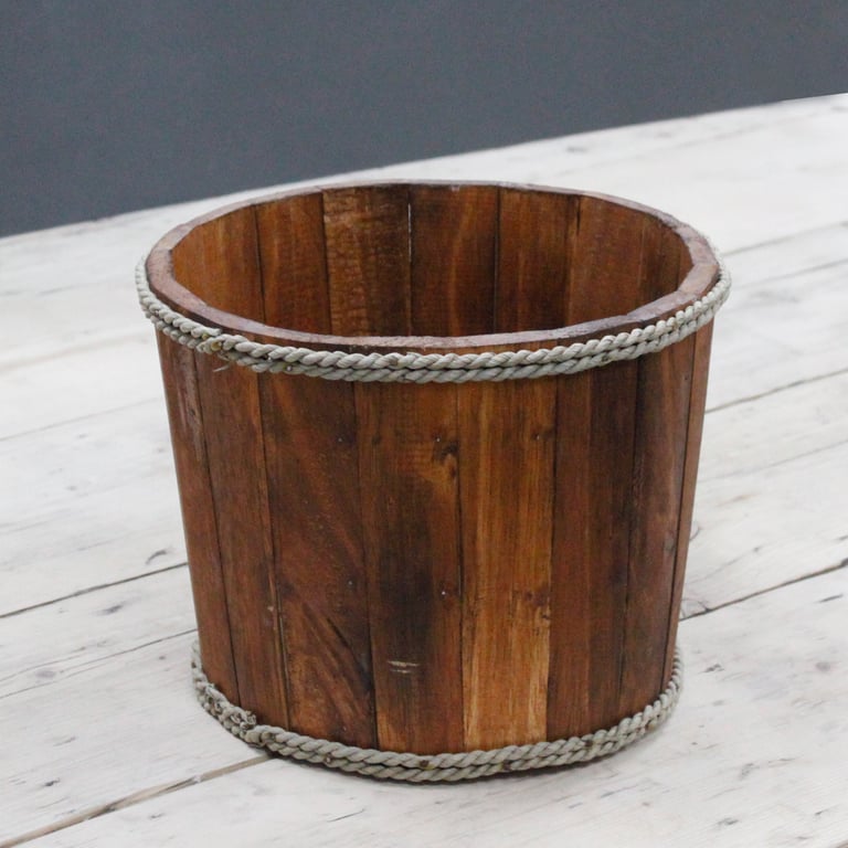 21x29cm Brown Nautical Display Tub (Small) - Durable & Stylish Design