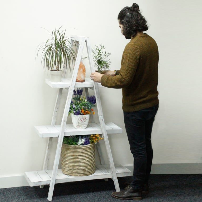 A-Frame Display Folding - Whitewash Finish