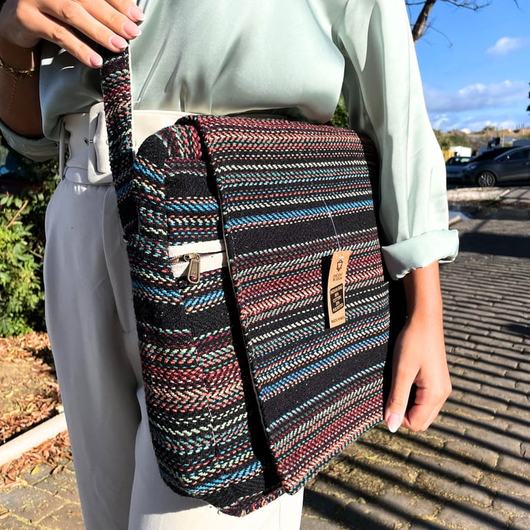 Laptop Bag - Padded Protection - Soft Banjar Dark Smart