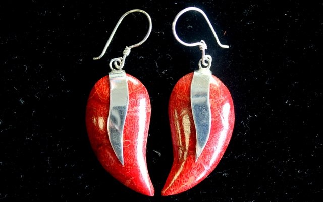 925 Sterling Silver Mango Shaped Earrings - High-Quality Silver Jewelry