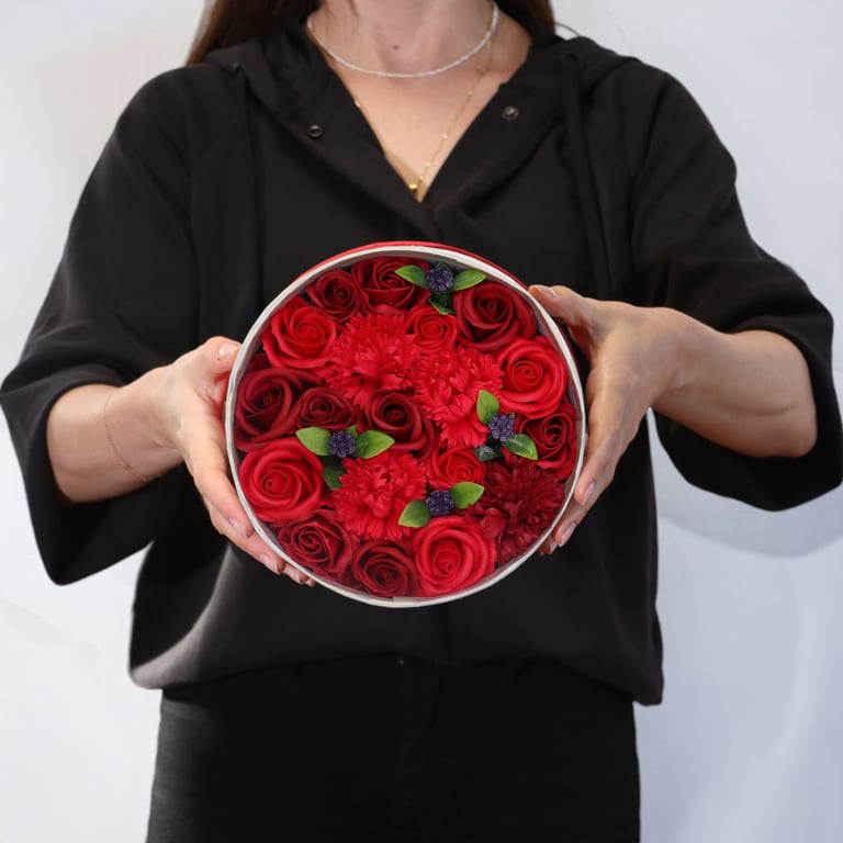 Classic Red Rose Bouquet - Fresh & Vibrant, Delivered by Brand Name