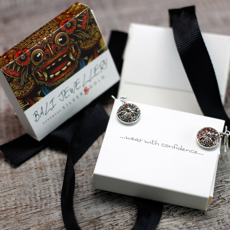 Gold & Silver Tribal Necklace - Handcrafted Luxury