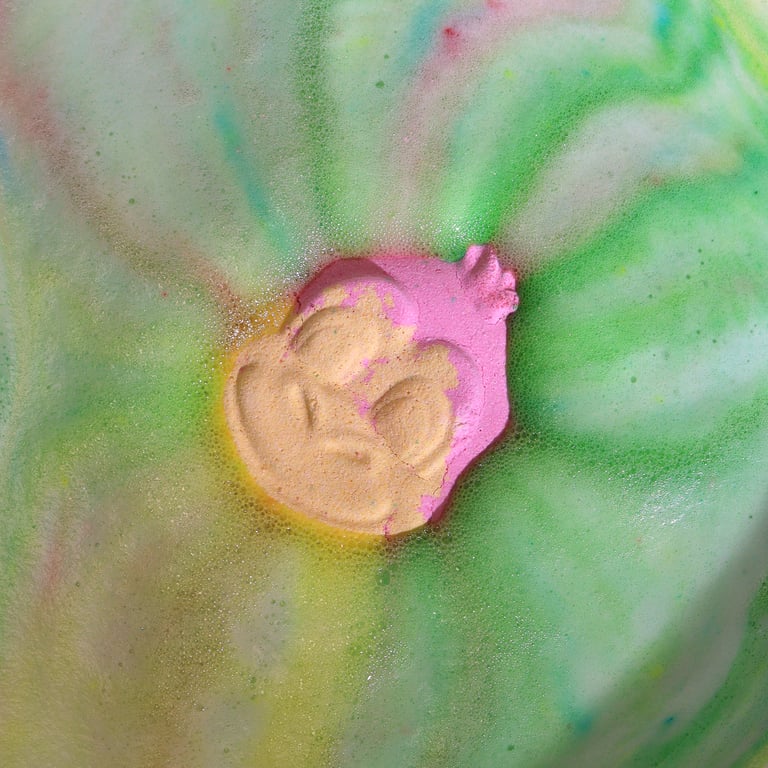 Relaxing Monkey Bath Bomb 90g - Aromatic Home Spa Treatment Soap Ball