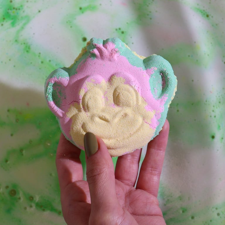Relaxing Monkey Bath Bomb 90g - Aromatic Home Spa Treatment Soap Ball