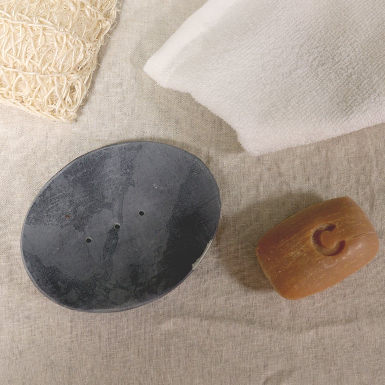 Grey Soapstone Oval Soap Dish - Classic 10x12cm Bathroom Accessory