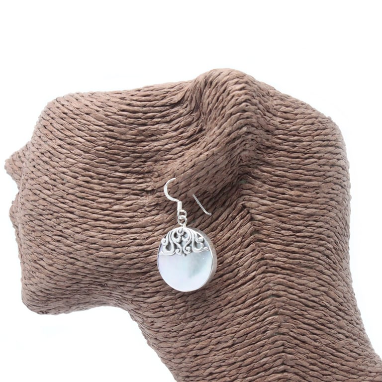 Silver Disc MOP Earrings - Classic Shell Design