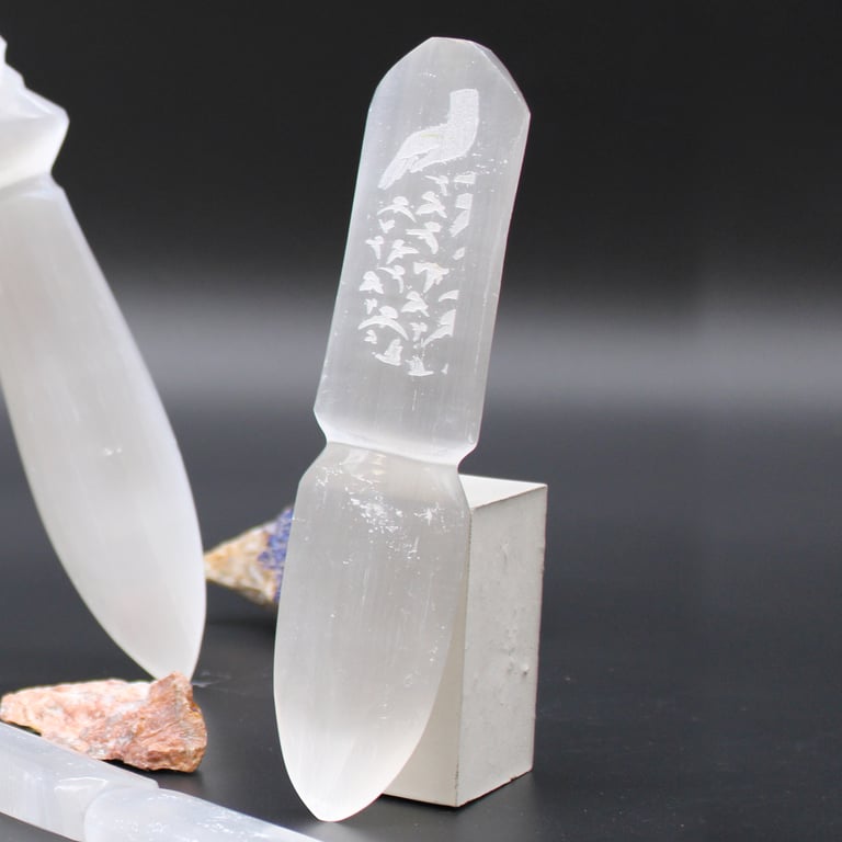 Crystal Ritual Knife - Releases Bonds - Selenite (Brand/Model not provided)