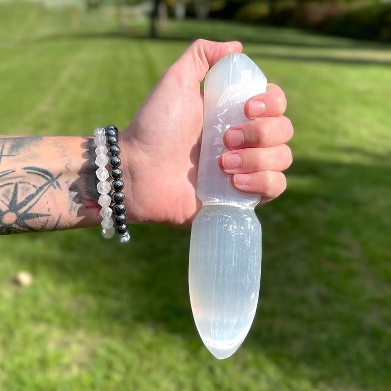 Crystal Ritual Knife - Releases Bonds - Selenite (Brand/Model not provided)