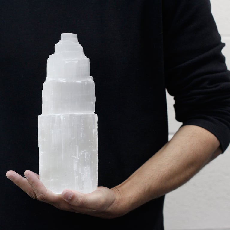 Selenite Tower Lamp (25 cm) - Natural Amber Mood Lighting