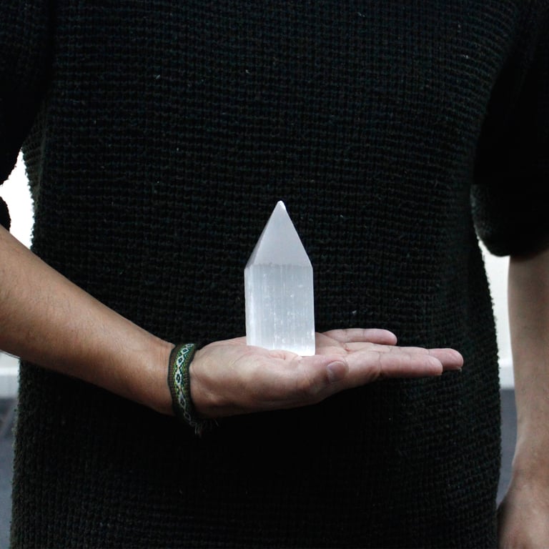 Selenite Pencil Point Tower - 10cm Crystal Formation