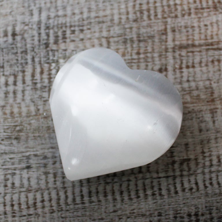 Natural Selenite Heart Crystal - 5-6cm Healing Metaphysical Stone