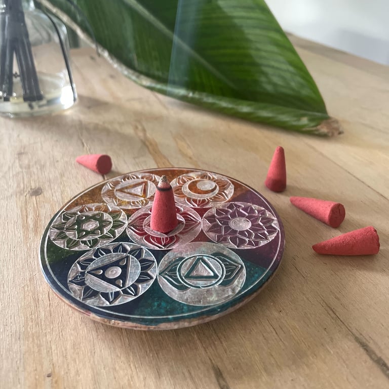 Soapstone 7 Chakra Incense Cone Holder - 10cm Durable and Harmonious Design