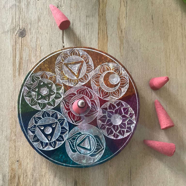 Soapstone 7 Chakra Incense Cone Holder - 10cm Durable and Harmonious Design