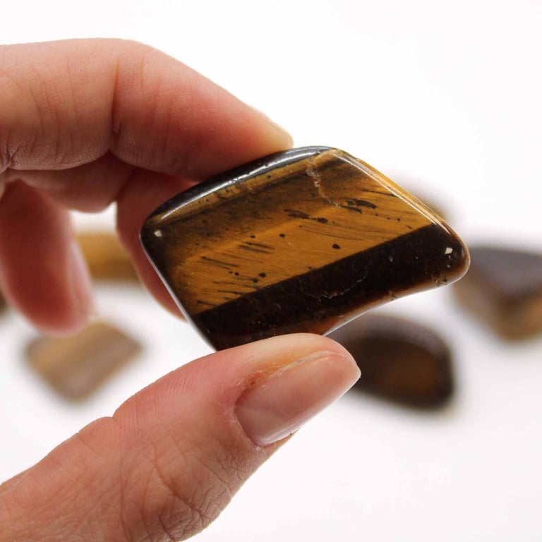 Tiger Eye L Tumble Stones - High Quality Gold Finish