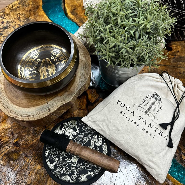 14cm Handcrafted Engraved Yoga Singing Bowl Gift Set - Yogi