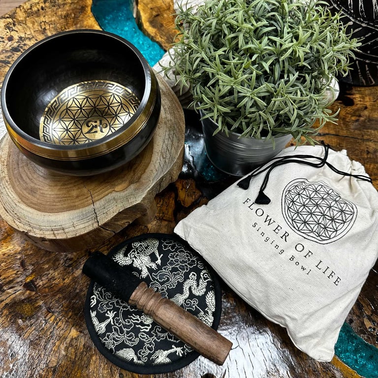 14cm Flower of Life Engraved Singing Bowl Gift Set (Hand Beaten)