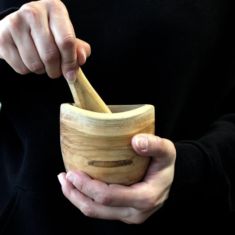 Teak Pestle & Mortar (Small) - Ergo Design
