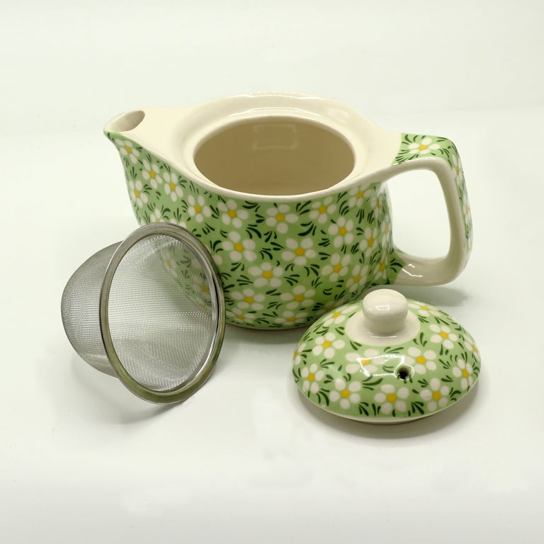 Small Herbal Teapot with Green Daisey Design - Tea Infuser and Brewing Tool for Home Garden Use
