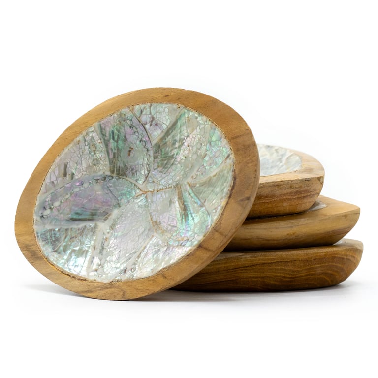 4 Teak Mini Bowls (Assorted) - Decorative Shell Design - Premium Set