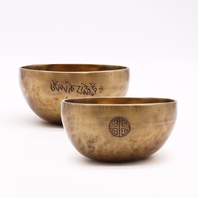 Small Nepalese Handcrafted Moon Bowl (550g, 13cm) - Unique Artisanal Design