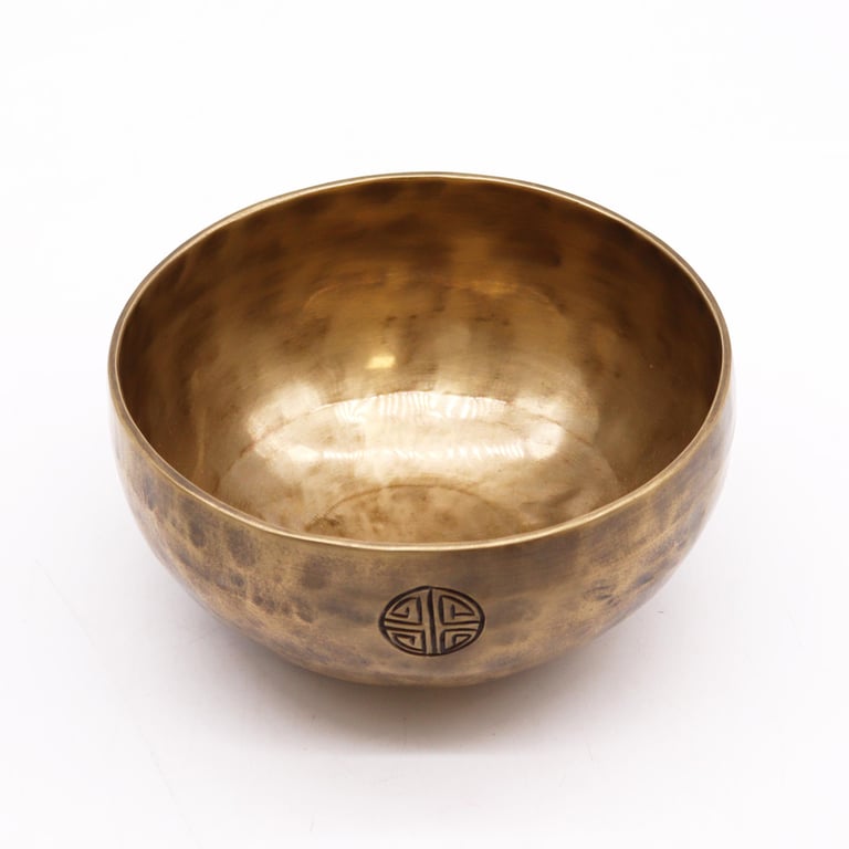15cm Nepalese Moon Bowl (750g) - Handcrafted Medium Size