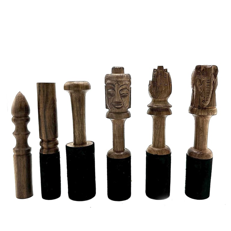14cm Wooden Buddha Carving Meditation Stick - Spiritual Symbol for Buddhist Rituals and Mindfulness Practice