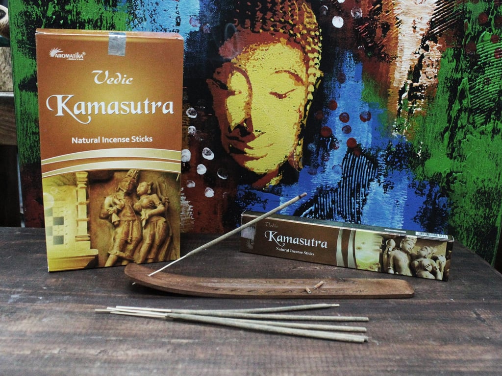 Vedic Kamasutra Incense Sticks - Spiritual Relaxation and Meditation Aromatherapy for Home Use