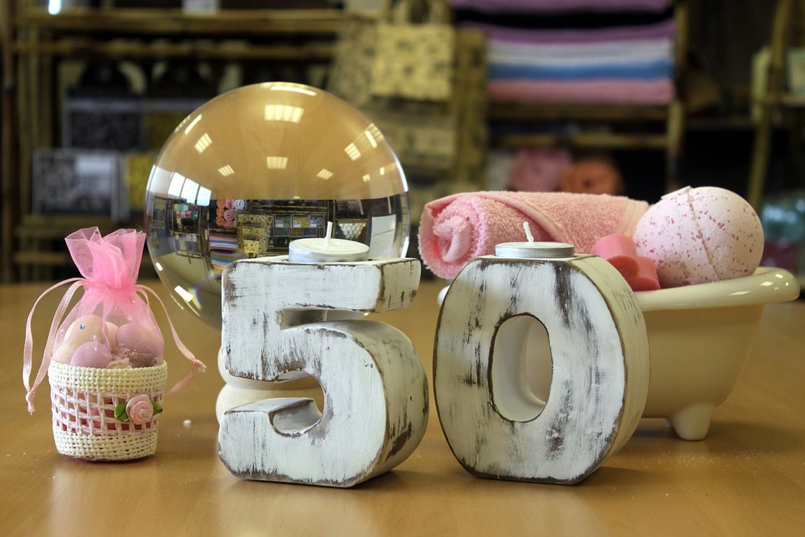 Wooden Wooden Number 5 Birthday Decoration - Kids Party Supply