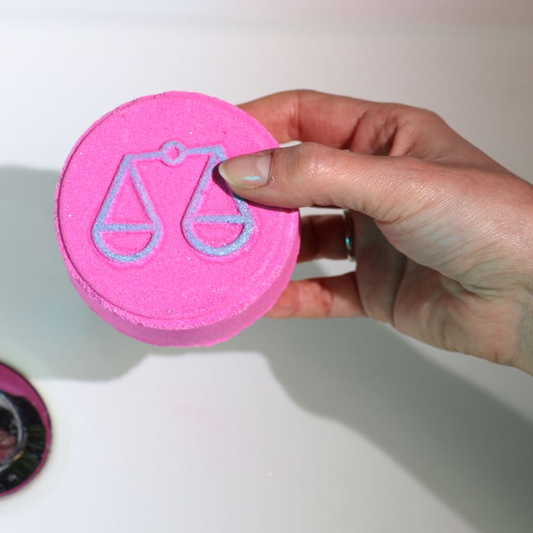 Libra Zodiac Bath Fizzers - Astrology Horoscope Bath Bombs for Relaxation and Self-Care