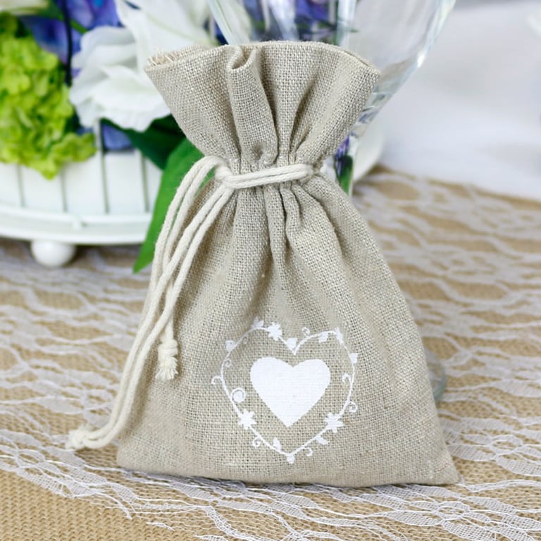 Large Heart Hessian Favour Bag - Wedding and Bridal Gift Bags with Event Party Favour Pouches
