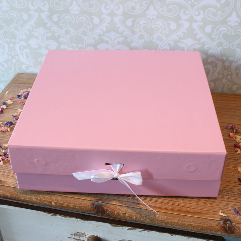 Large Personalized Pink Keepsake Box for Baby - Elegant Newborn Gift Box