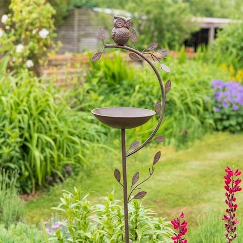 Owl Bird Feeder Stake - Adjustable Outdoor Garden Bird Feeder Stand with Decorative Owl Design