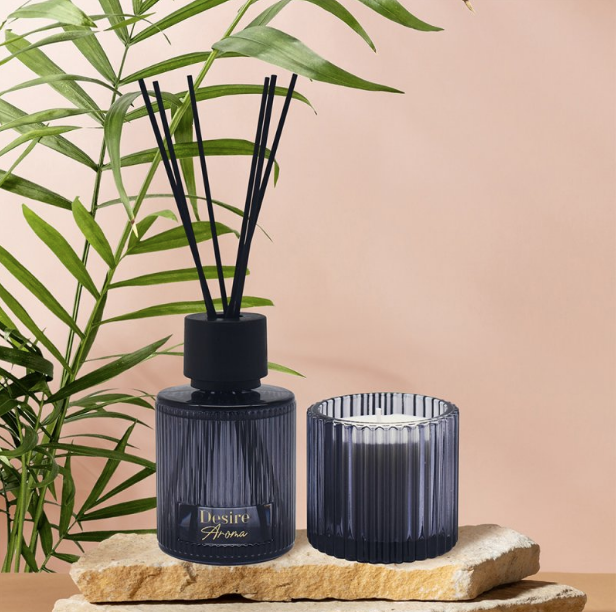 Amber & Sandalwood Essential Oil Diffuser and Aromatherapy Candle Set (150ml)