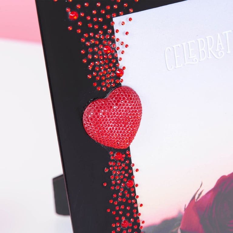 Glass Photo Frame with Red Heart Design, 5x7 Inch Home Decorative Holder
