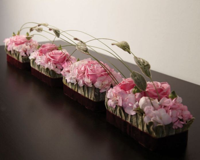 Oasis Table Deco Mini 13cm Home Decor Set (8 Pack) - Perfect Party Tabletop Decoration