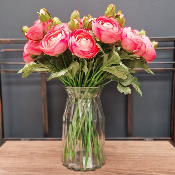 20cm Ribbed Vanity Vase - Elegant Bathroom Decoration with Unique Design