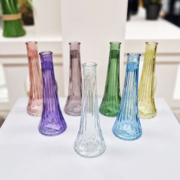 Green Ashley Bud Vase - 21cm Home Decor Flower Vase for Houseplants and Greenery