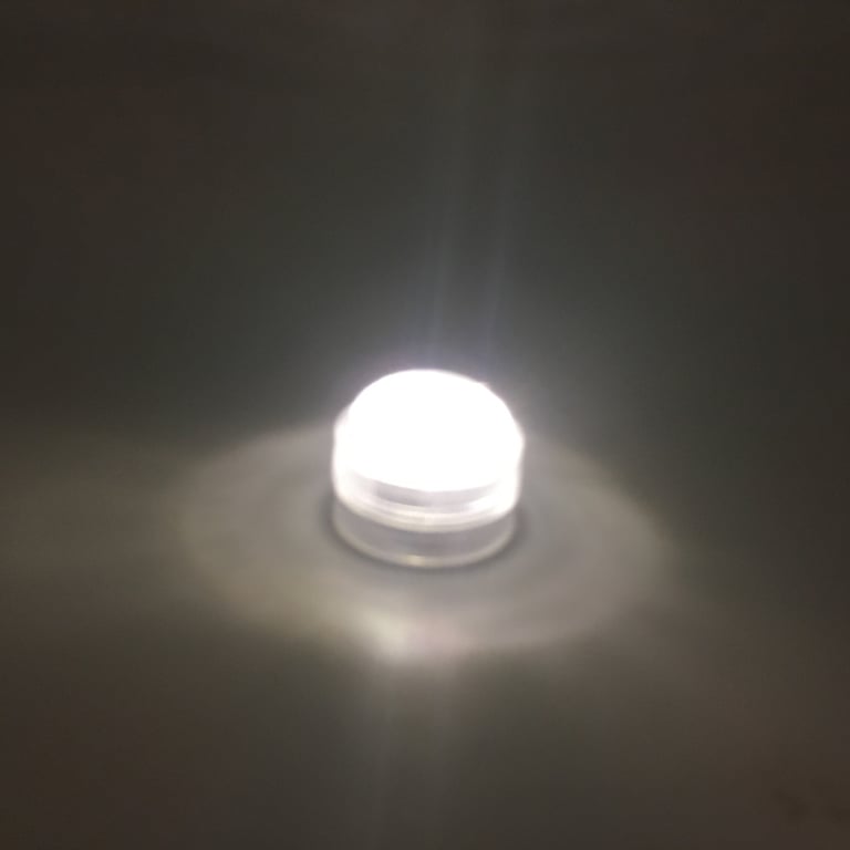 Elements LED Underwater Battery Light Pack - Waterproof Flashlight for Scuba Diving and Aquarium Illumination