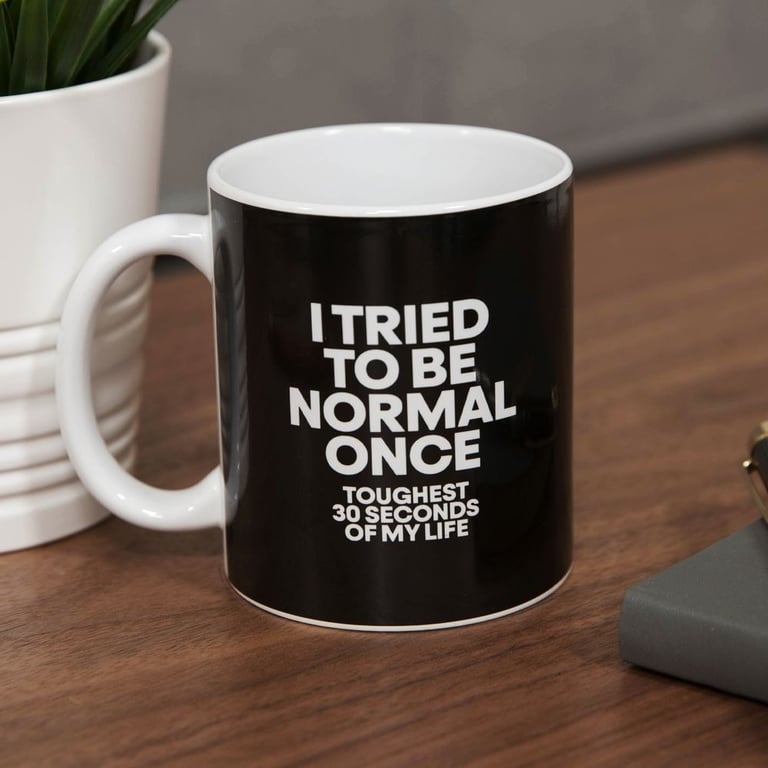 Ministry of Humour - I Tried To Be Normal: Laughter-Filled Self-Help Guide to Overcoming Normality Challenges