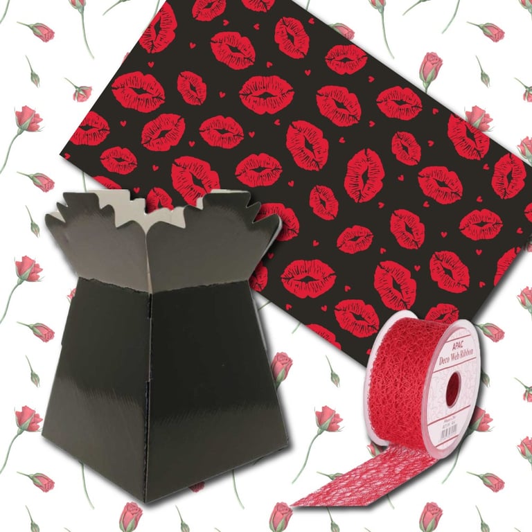 Valentine Gift Bundle - Be My Valentine 35 Piece Romantic Gift Set